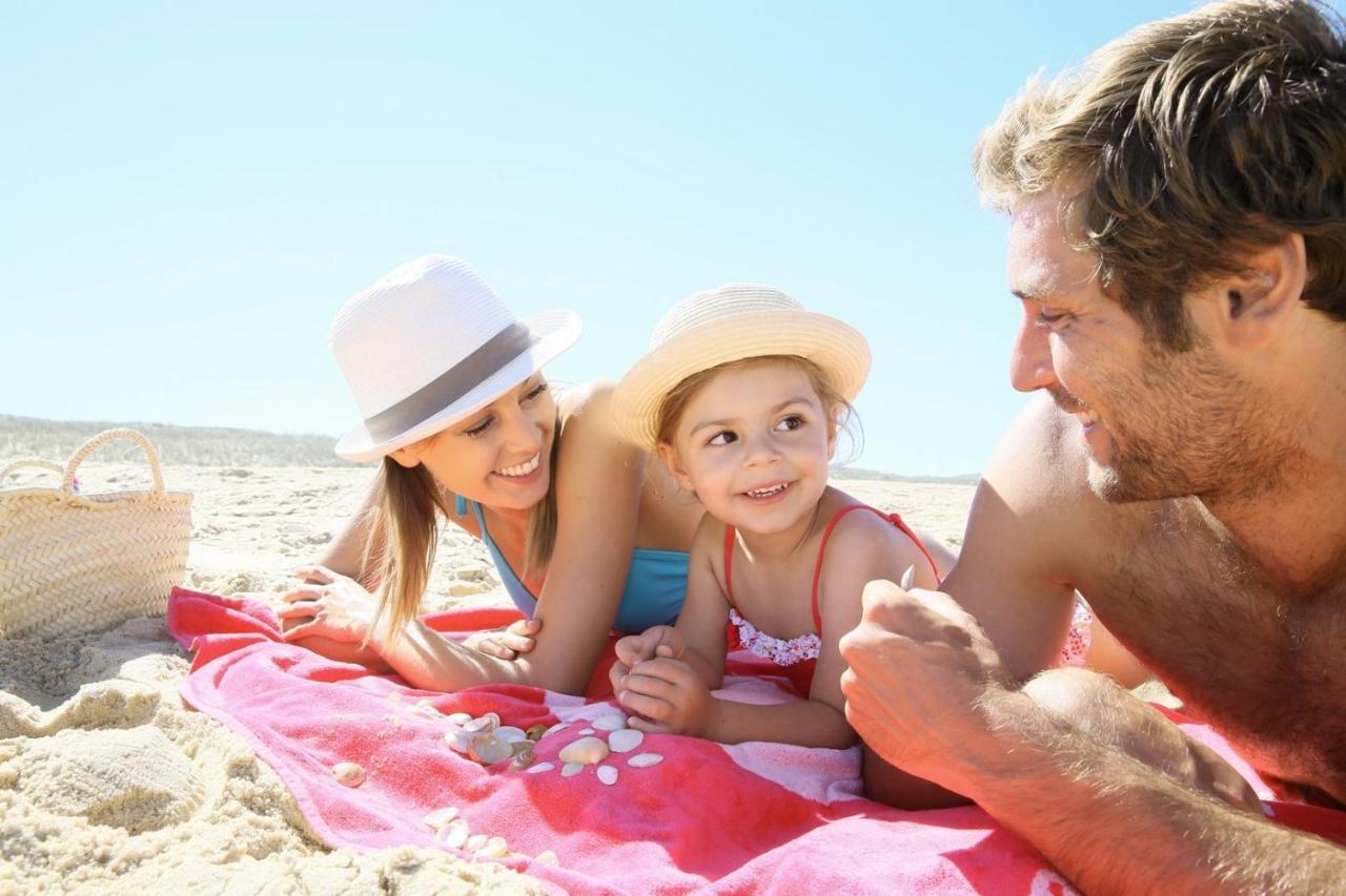 Caravan With Decking At Martello Beach Nearby Clacton-On-Sea Ref 29017Kv Hotel Ngoại thất bức ảnh